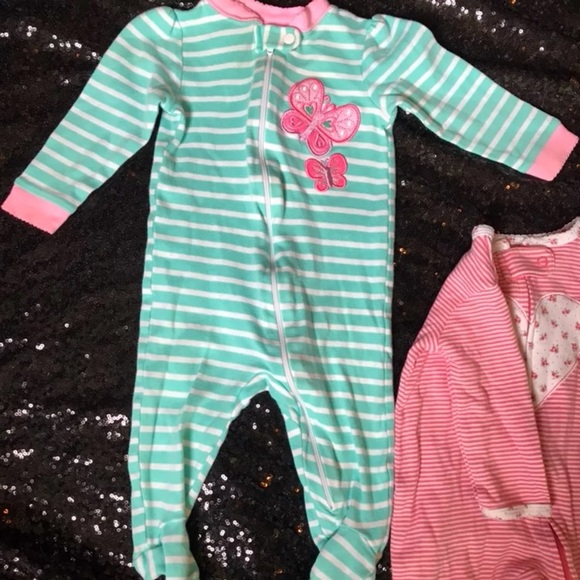 Onesie Bundle - Picture 8 of 8